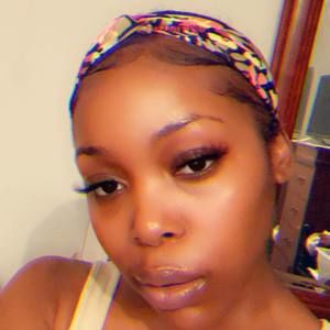 Meet your Posher, Iyana